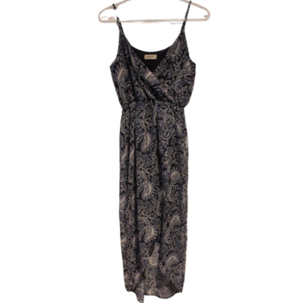 2/$30 🏷 Smart Set Blue Paisley Dress Size XS